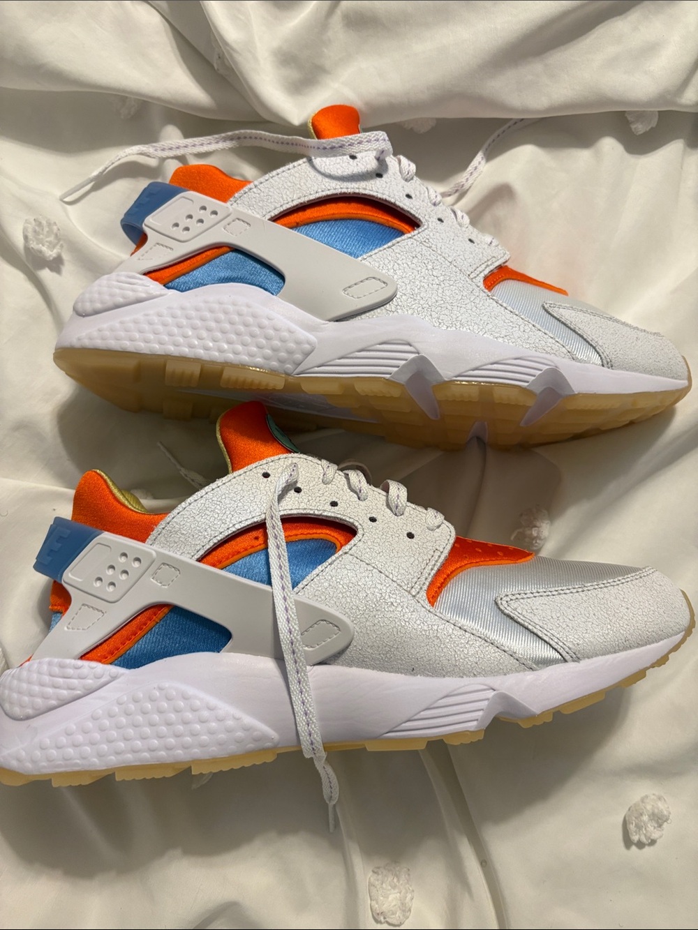 Nike Men’s Sneakers in White, Orange, Blue, Mint. New never worn - Picture 5 of 8